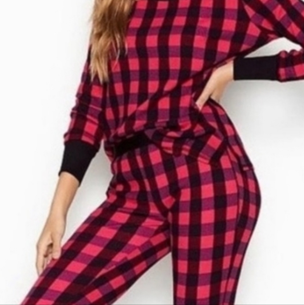 Victoria's Secret Pink Pajama Set